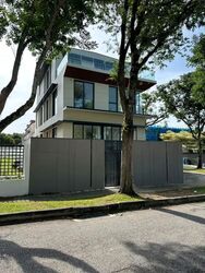 Plymouth Avenue (D11), Semi-Detached #543864041